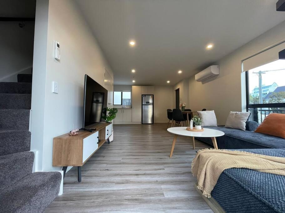 Cbd Luxury Parkside Living 2 Bedroom With Parking Christchurch Exterior photo